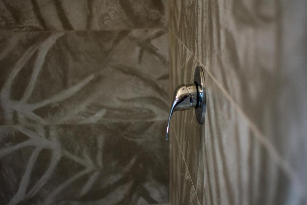 Shine House Hotell Roma Eksteriør bilde