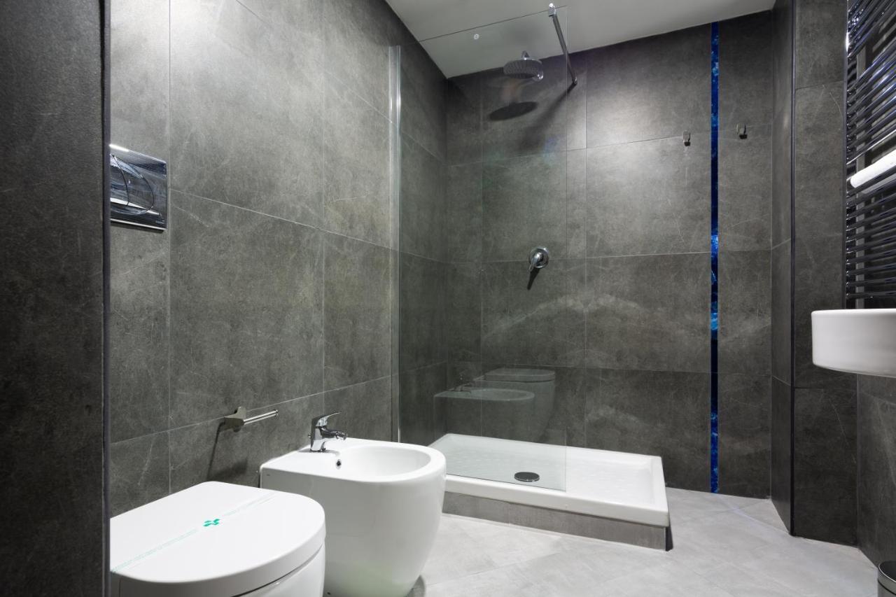 Shine House Hotell Roma Eksteriør bilde