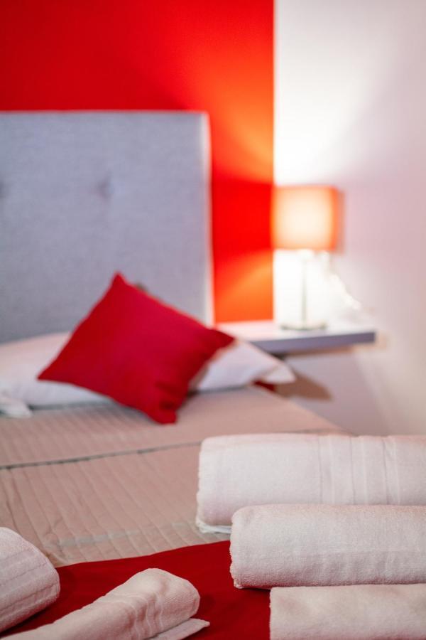 Shine House Hotell Roma Eksteriør bilde