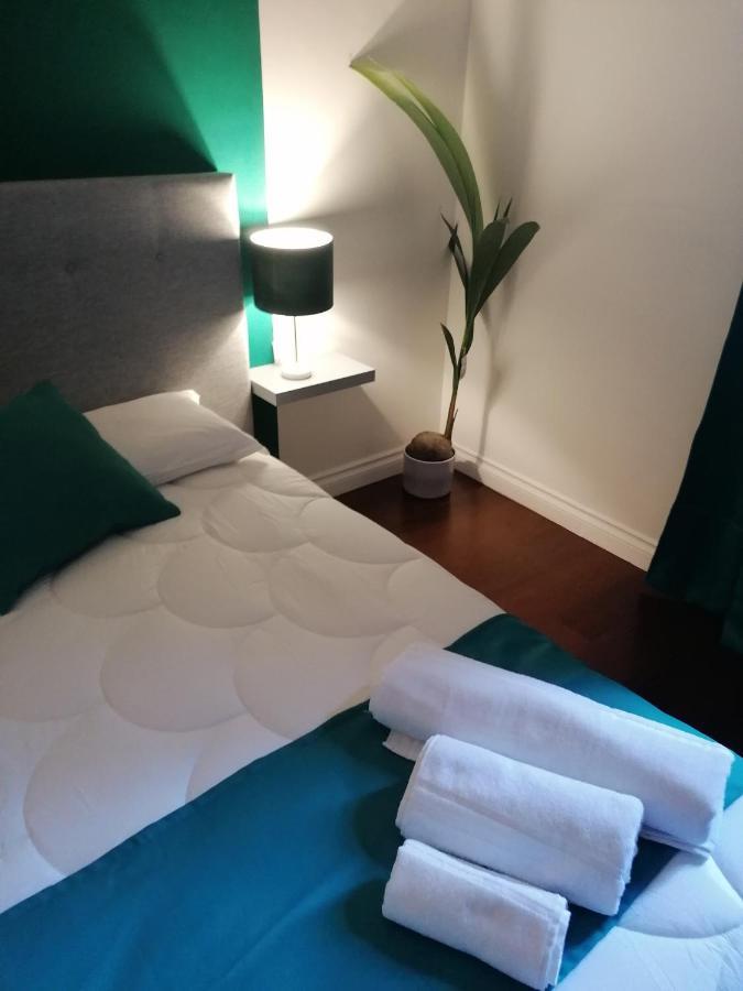 Shine House Hotell Roma Eksteriør bilde