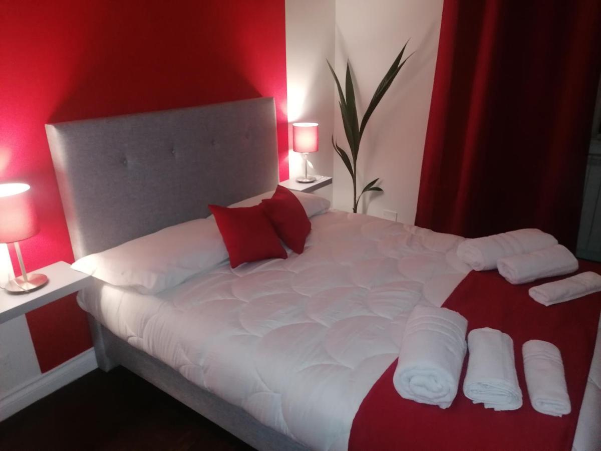Shine House Hotell Roma Eksteriør bilde